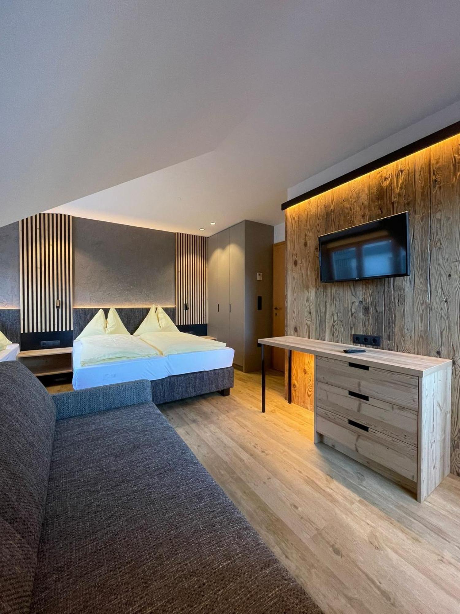 Residence Tantalus San Lorenzo di Sebato Εξωτερικό φωτογραφία
